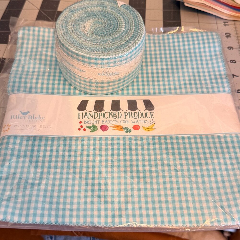 Fabirc Bundle for quilting or crafts
